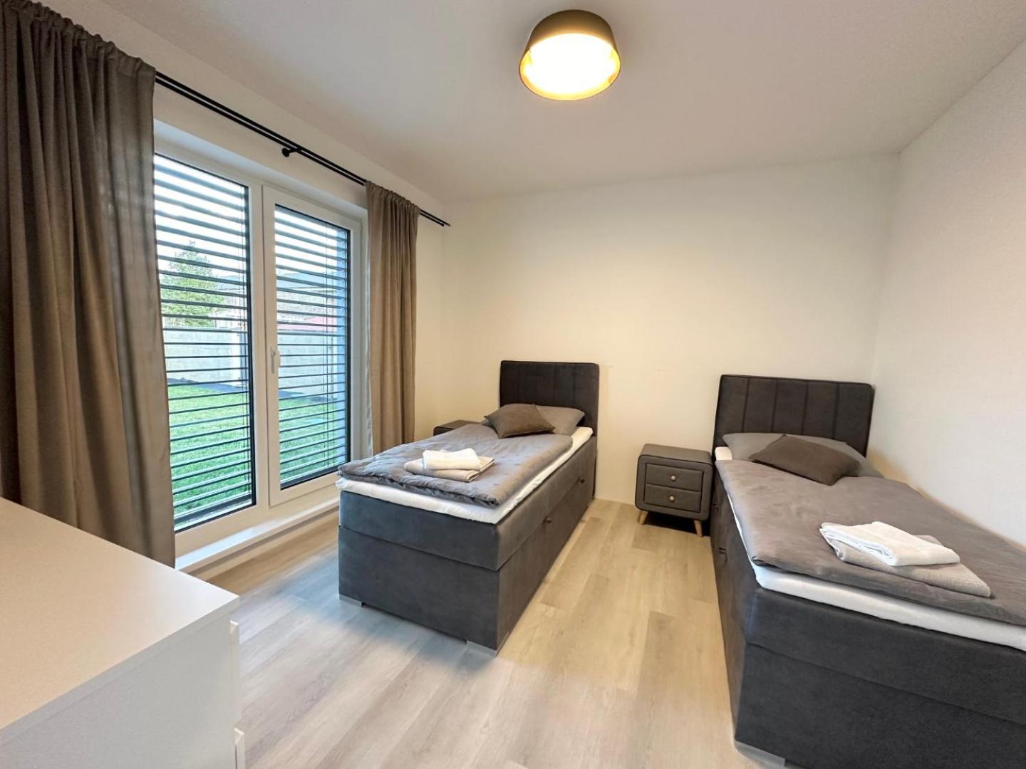 Klimatizovany Apartmanovy Dom S Virivkou, 9A セネツ エクステリア 写真
